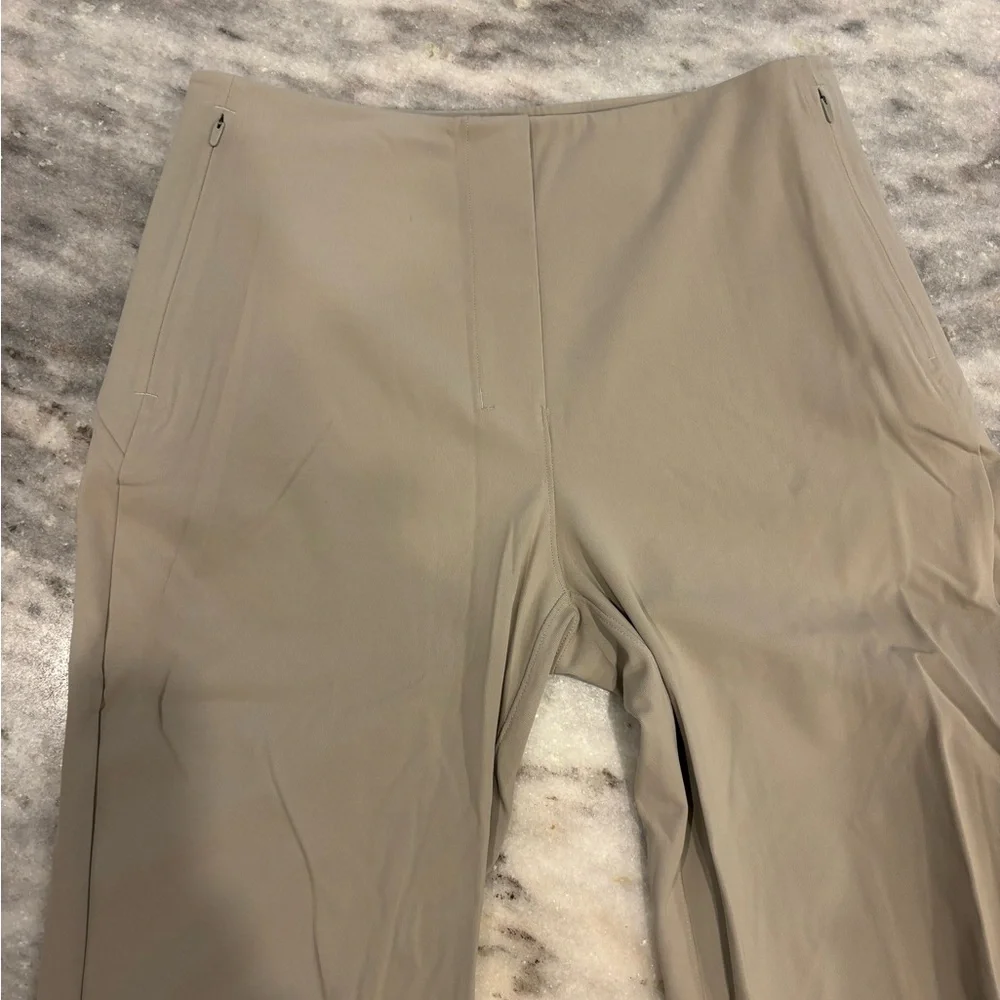 lululemon athletica Smooth Fit Pull-On High-Rise Pant, 6 - Picture 4 of 6